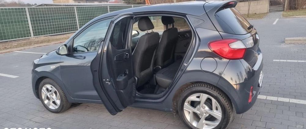 Chevrolet Captiva cena 24900 przebieg: 212206, rok produkcji 2010 z Mońki małe 781